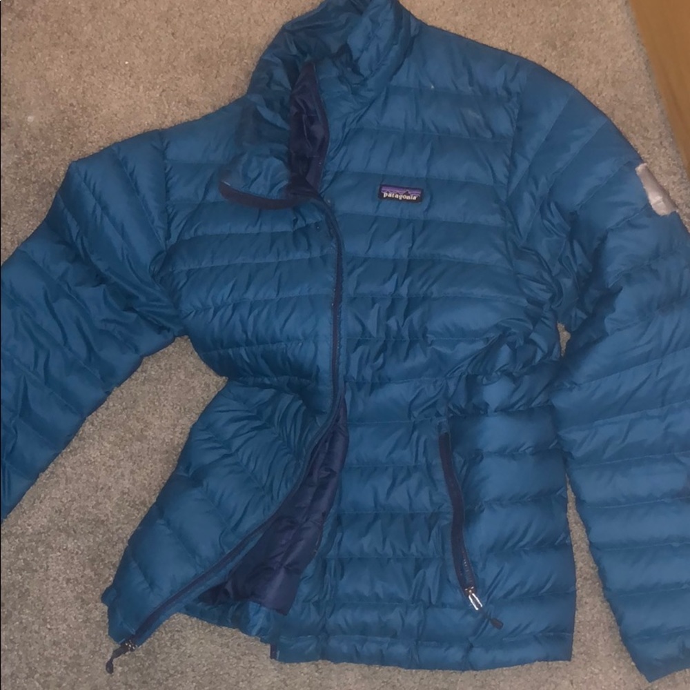 Patagonia puffer jacket